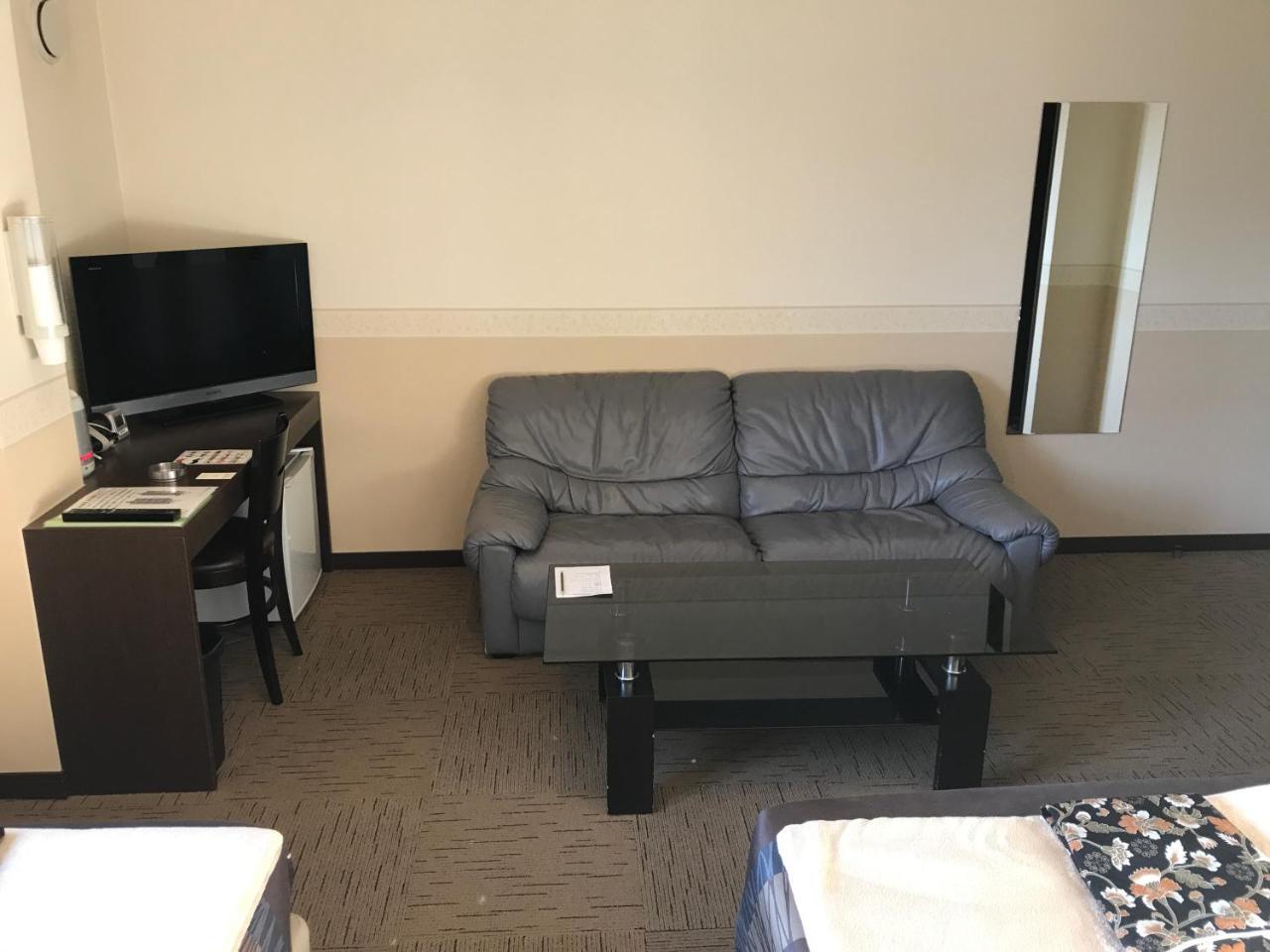 Conbini Ayersrockhotel Sendaitagajo Екстер'єр фото